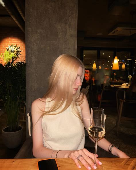 fiuniu|(@fiuniu) • Instagram photos and videos.